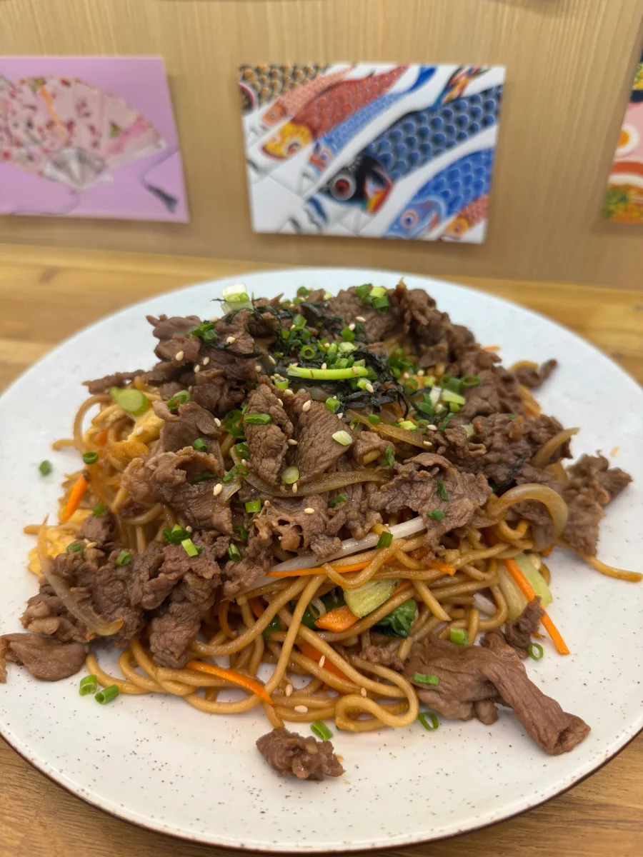 N1. Yakisoba au bœuf